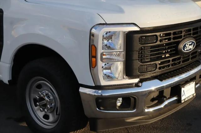 2027 Ford F-350 XL
