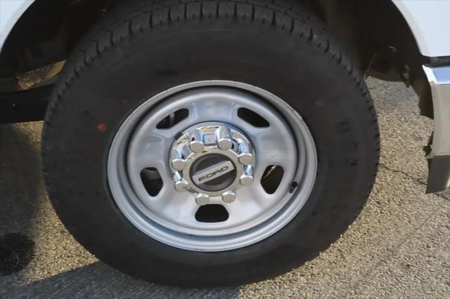 2027 Ford F-350 XL