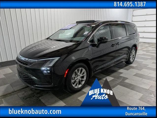 2027 Chrysler Pacifica Limited for sale in Duncansville, PA