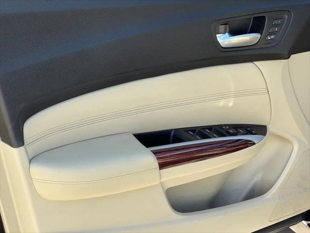 2015 Acura TLX Tech