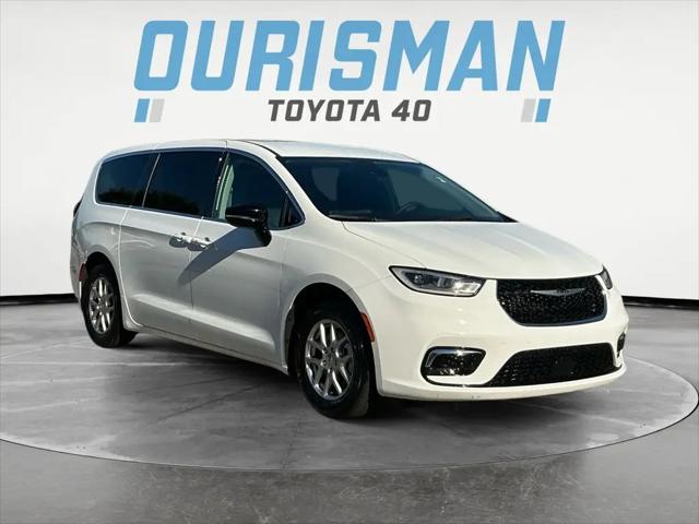 2024 Chrysler Pacifica Touring L for sale in Edgewood, MD