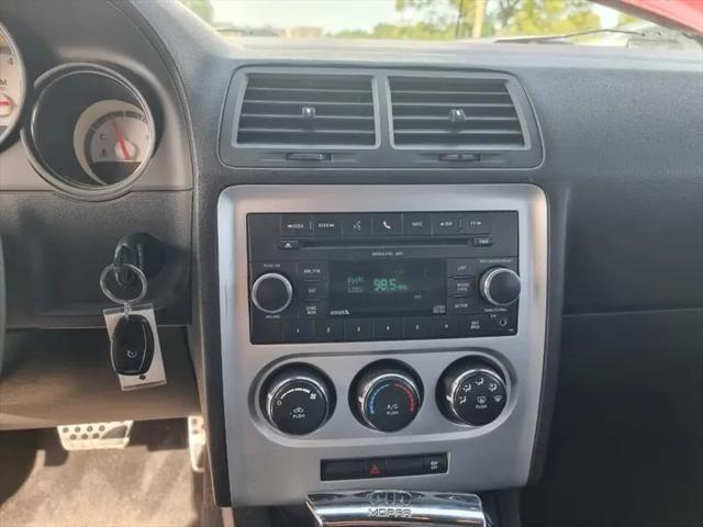 2010 Dodge Challenger SE