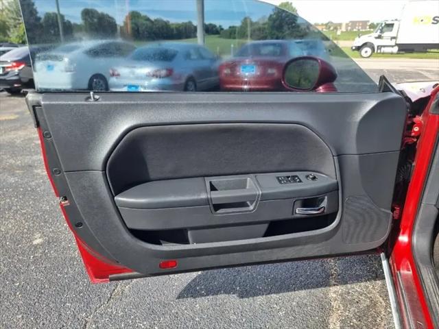 2010 Dodge Challenger SE
