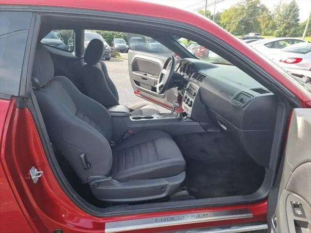 2010 Dodge Challenger SE