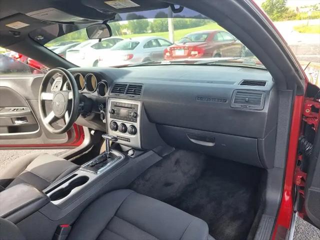 2010 Dodge Challenger SE