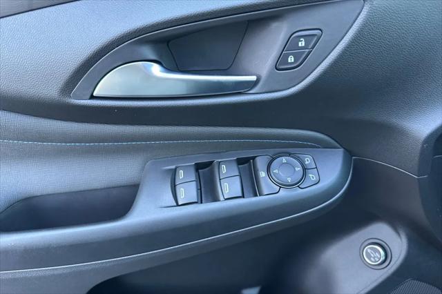2026 Buick NV Sport Touring FWD