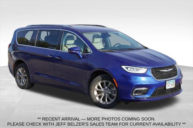 2021 Chrysler Pacifica Touring L AWD for sale in New Prague, MN