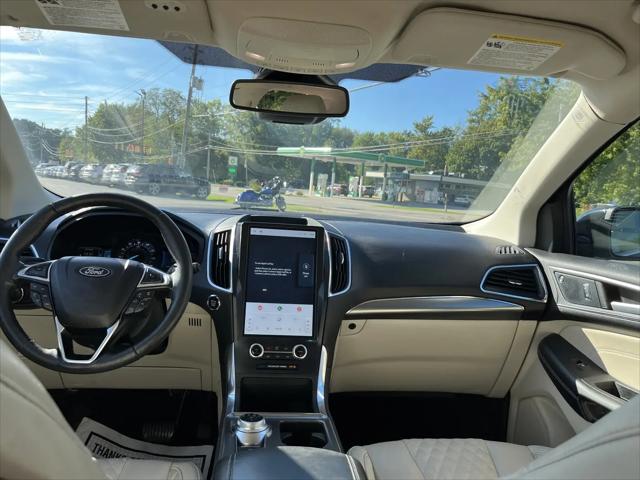 2023 Ford Edge Titanium