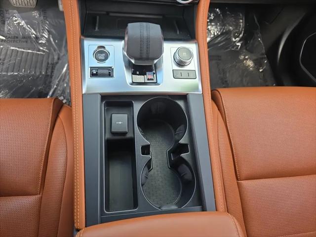 2025 Jaguar F-PACE R-Dynamic S P400 AWD Automatic
