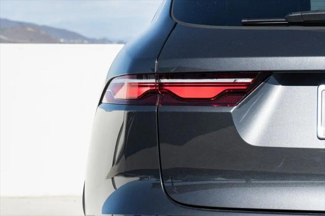 2025 Jaguar F-PACE R-Dynamic S P400 AWD Automatic