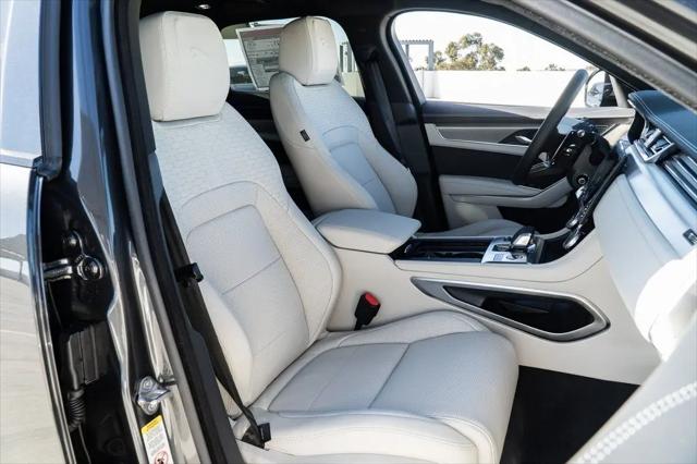 2025 Jaguar F-PACE R-Dynamic S P400 AWD Automatic