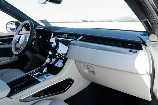 2025 Jaguar F-PACE R-Dynamic S P400 AWD Automatic