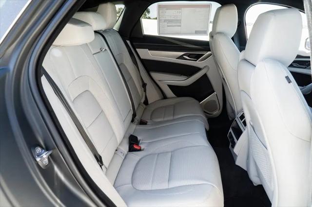 2025 Jaguar F-PACE R-Dynamic S P400 AWD Automatic