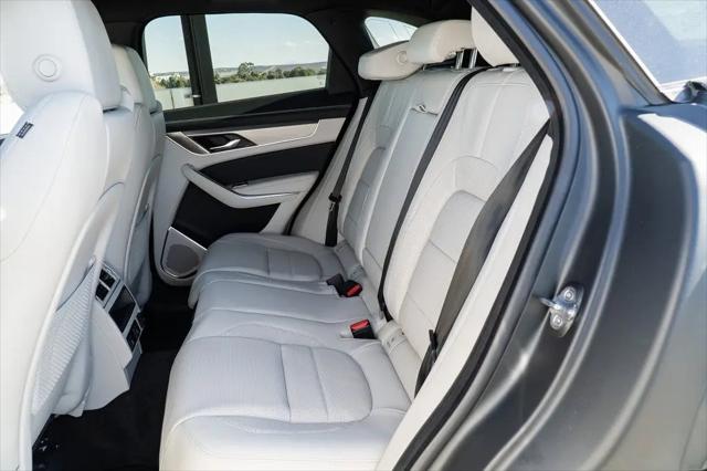 2025 Jaguar F-PACE R-Dynamic S P400 AWD Automatic