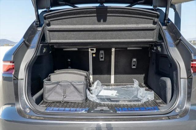 2025 Jaguar F-PACE R-Dynamic S P400 AWD Automatic