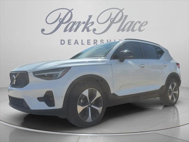 2026 Volvo XC40 Plus, B5 AWD Gas mild hybrid, Dark for sale in Dallas, TX