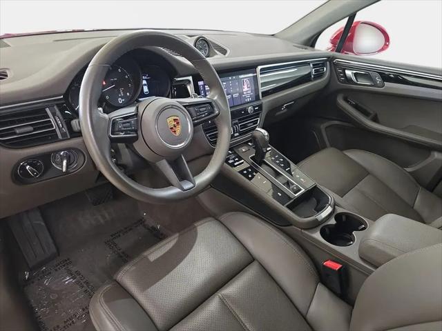 2023 Porsche Macan Macan