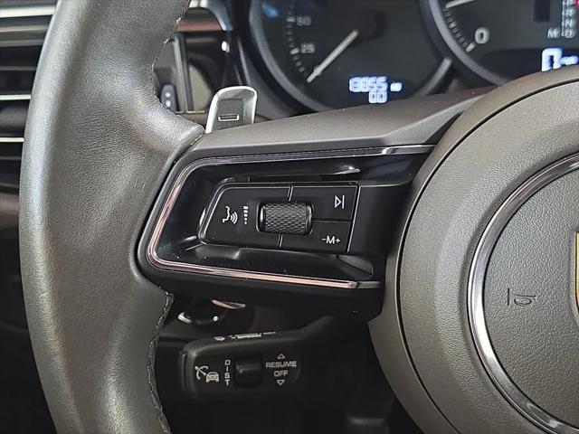 2023 Porsche Macan Macan
