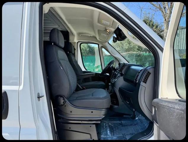 2022 Ram ProMaster Cargo Van Low Roof 118 WB