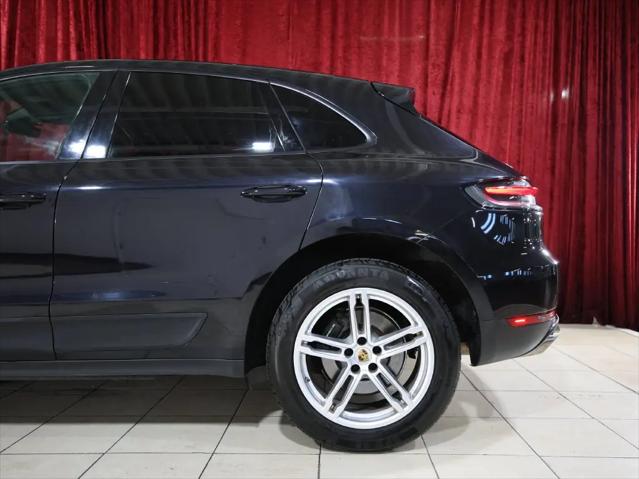 2019 Porsche Macan Macan