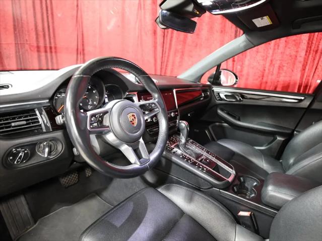 2019 Porsche Macan Macan