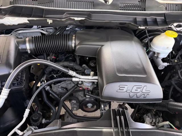2024 Ram 1500 Classic Warlock Crew Cab 4x2 57 Box