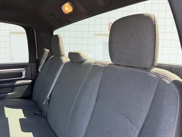 2024 Ram 1500 Classic Warlock Crew Cab 4x2 57 Box