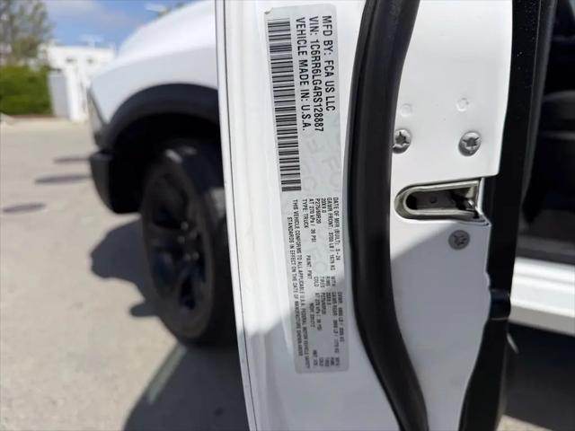 2024 Ram 1500 Classic Warlock Crew Cab 4x2 57 Box