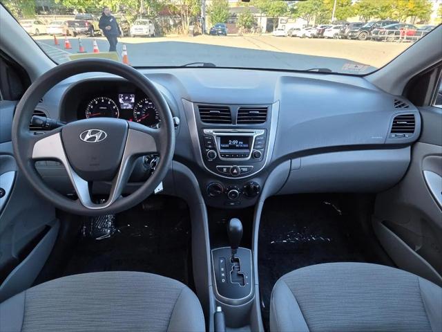 2016 Hyundai Accent SE