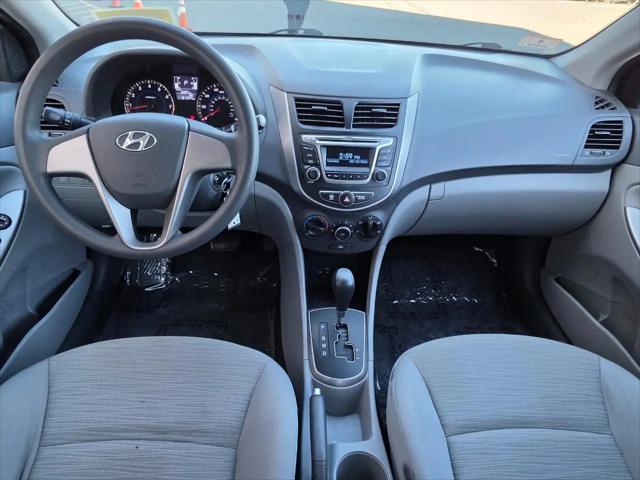 2016 Hyundai Accent SE