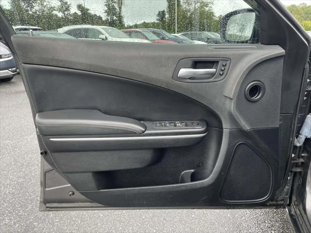 2021 Dodge Charger SXT RWD