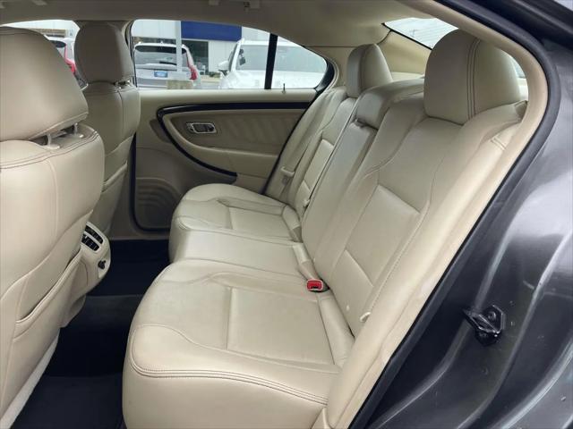 2016 Ford Taurus Limited