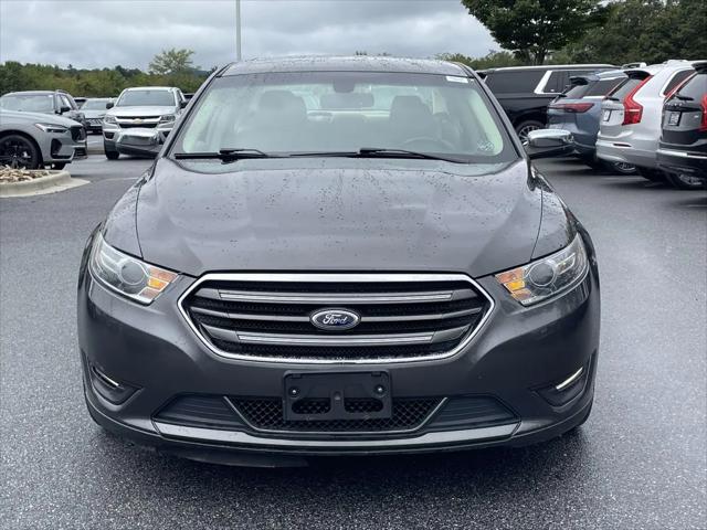 2016 Ford Taurus Limited