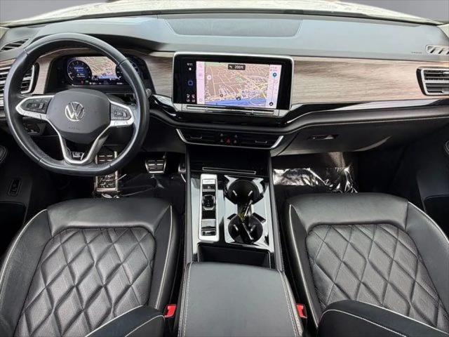 2024 Volkswagen Atlas 2.0T SEL Premium R-Line