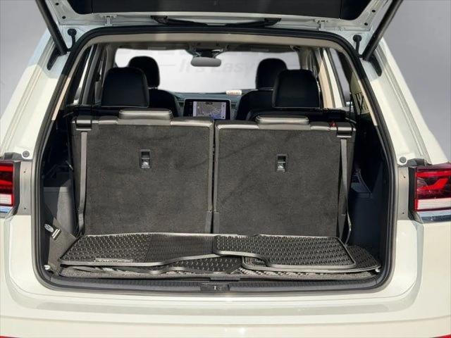2024 Volkswagen Atlas 2.0T SEL Premium R-Line