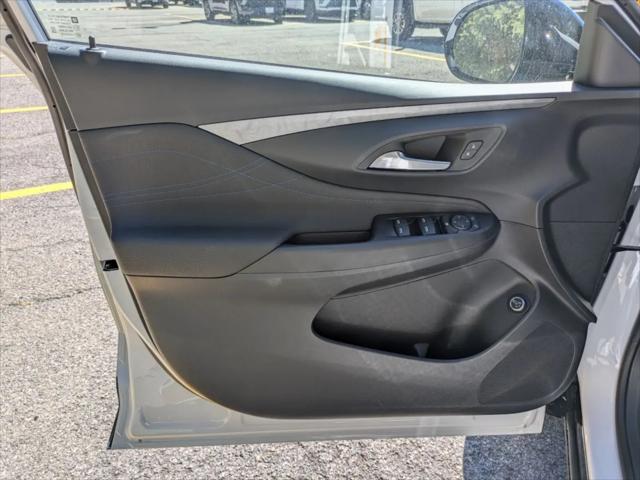 2026 Buick NV Sport Touring FWD