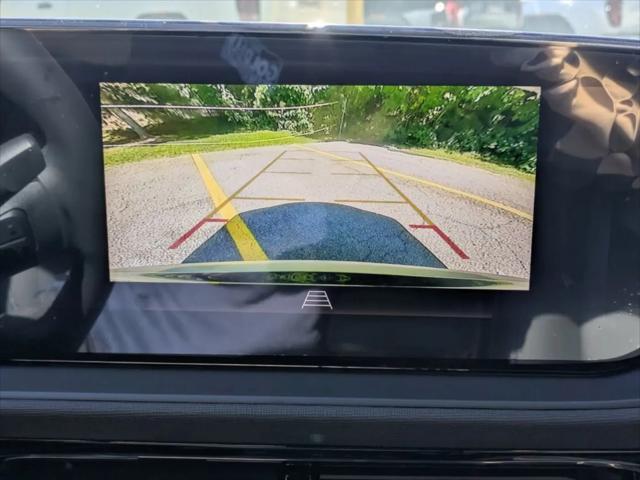 2026 Buick NV Sport Touring FWD