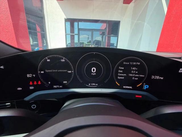2023 Porsche Taycan Taycan