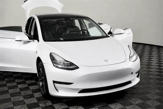 2020 Tesla Model 3 Standard Range Rear-Wheel Drive