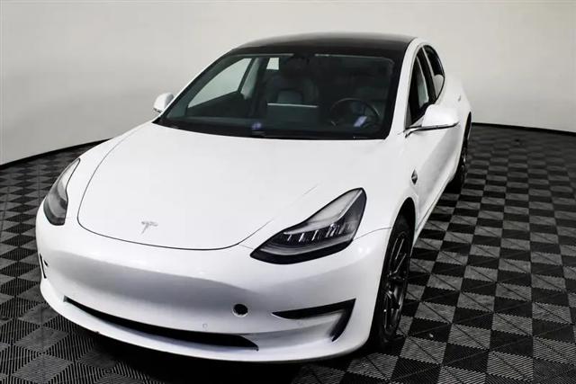 2020 Tesla Model 3 Standard Range Rear-Wheel Drive