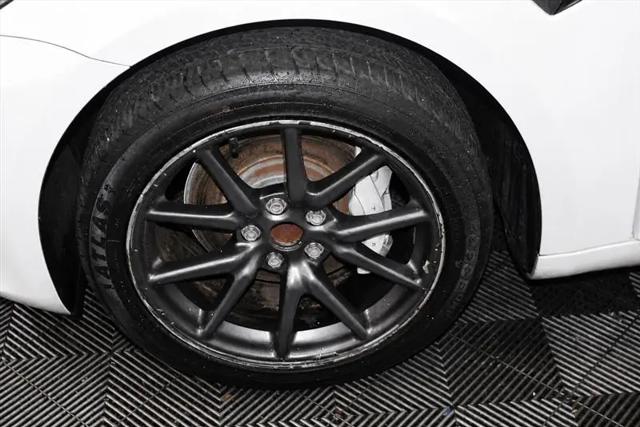 2020 Tesla Model 3 Standard Range Rear-Wheel Drive