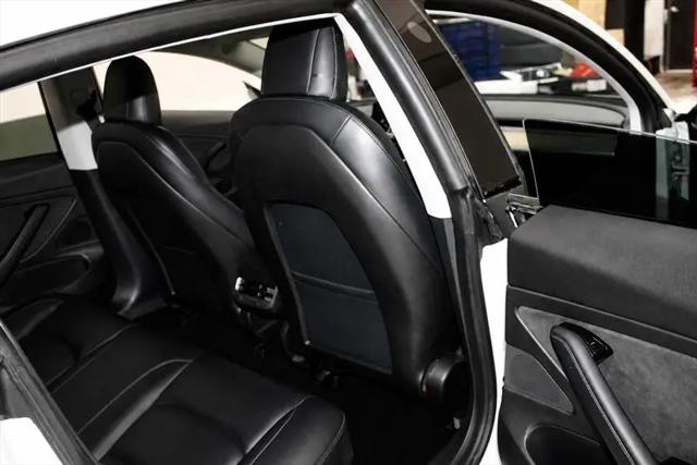 2020 Tesla Model 3 Standard Range Rear-Wheel Drive