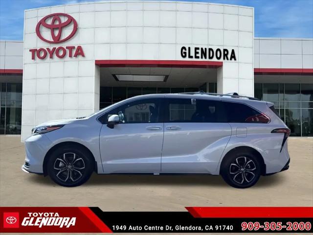 2026 Toyota Sienna Platinum