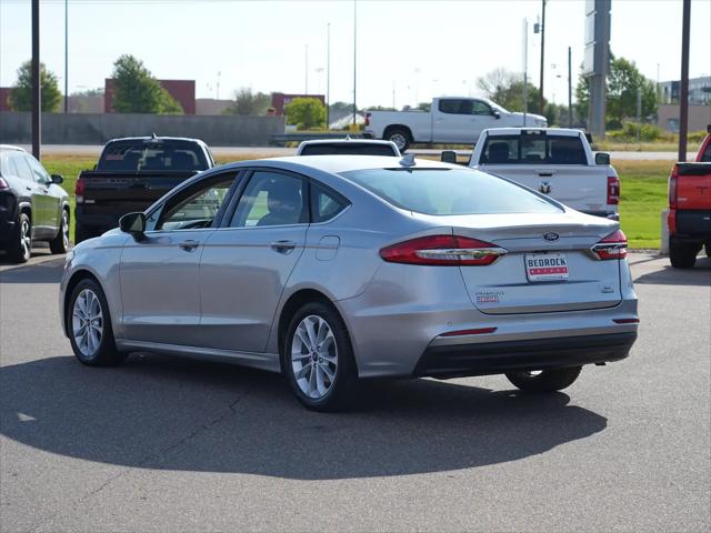 2020 Ford Fusion Hybrid SE
