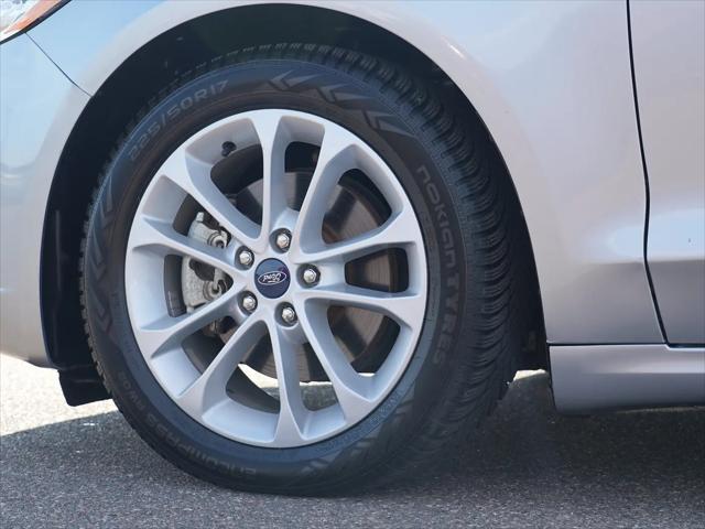 2020 Ford Fusion Hybrid SE
