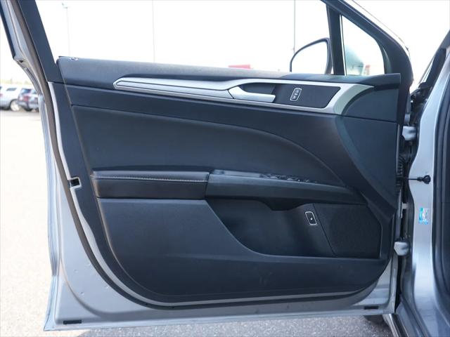 2020 Ford Fusion Hybrid SE