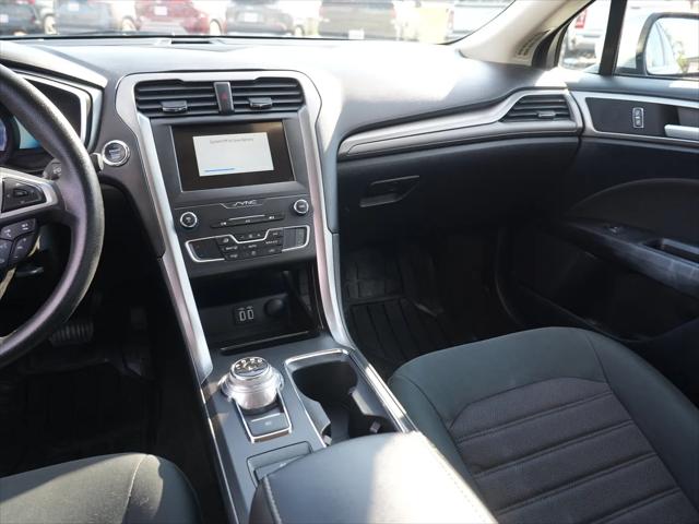 2020 Ford Fusion Hybrid SE