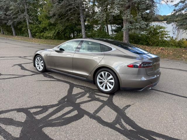 2015 Tesla Model S P85D