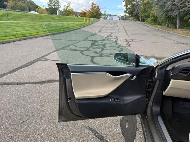 2015 Tesla Model S P85D
