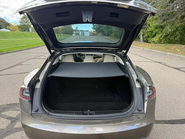2015 Tesla Model S P85D